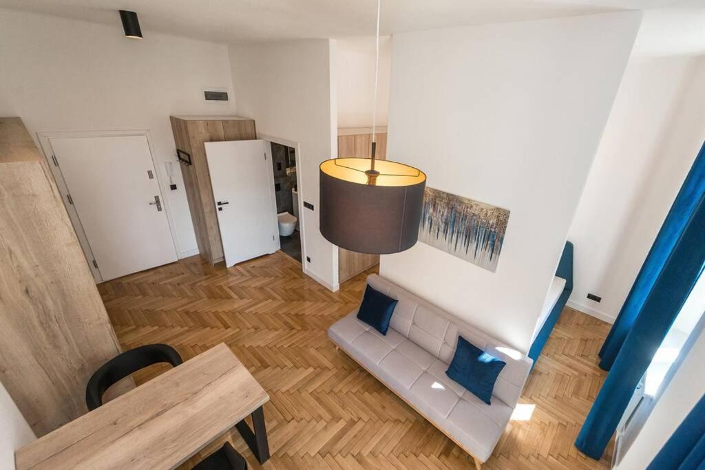 Studio Matejki C Bielsko-Biala Luaran gambar